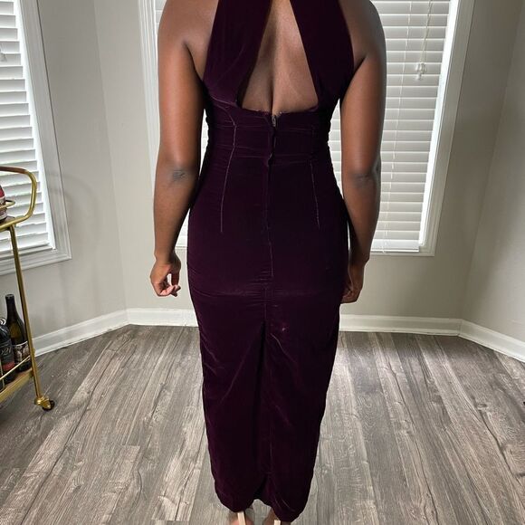 Jessica McClintock Gunn Sax Vintage Velvet and Pearl Thigh Split Evening Gown - Picture 5 of 12